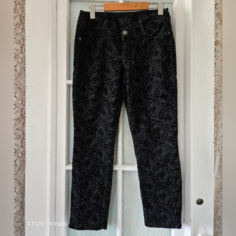 Riders by Lee Black Velvet Flocked Straight Leg Jeans Women’s 4P Petite
